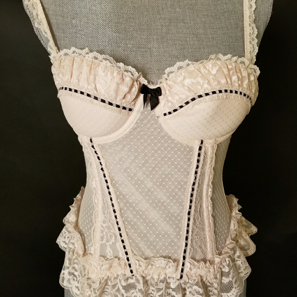 Lingerie Bustier